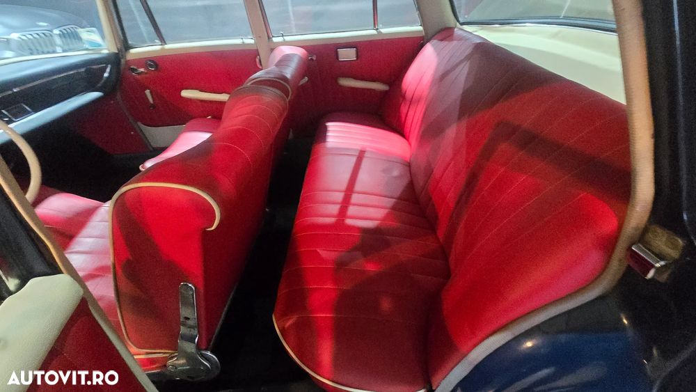 Mercedes-Benz W110/W111 - 18