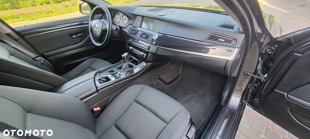 BMW Seria 5 - 17