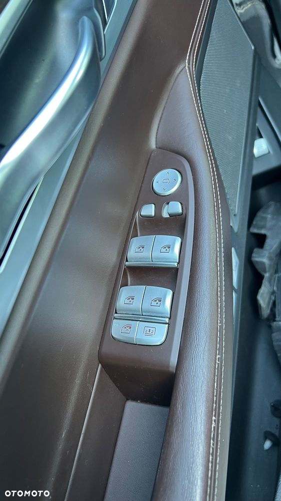 BMW Seria 7 750d xDrive - 12