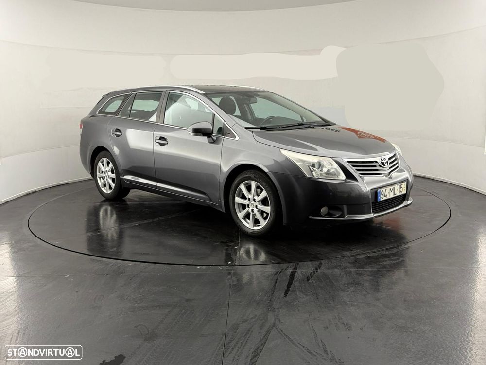 Toyota Avensis SW 2.0 D-4D - 1