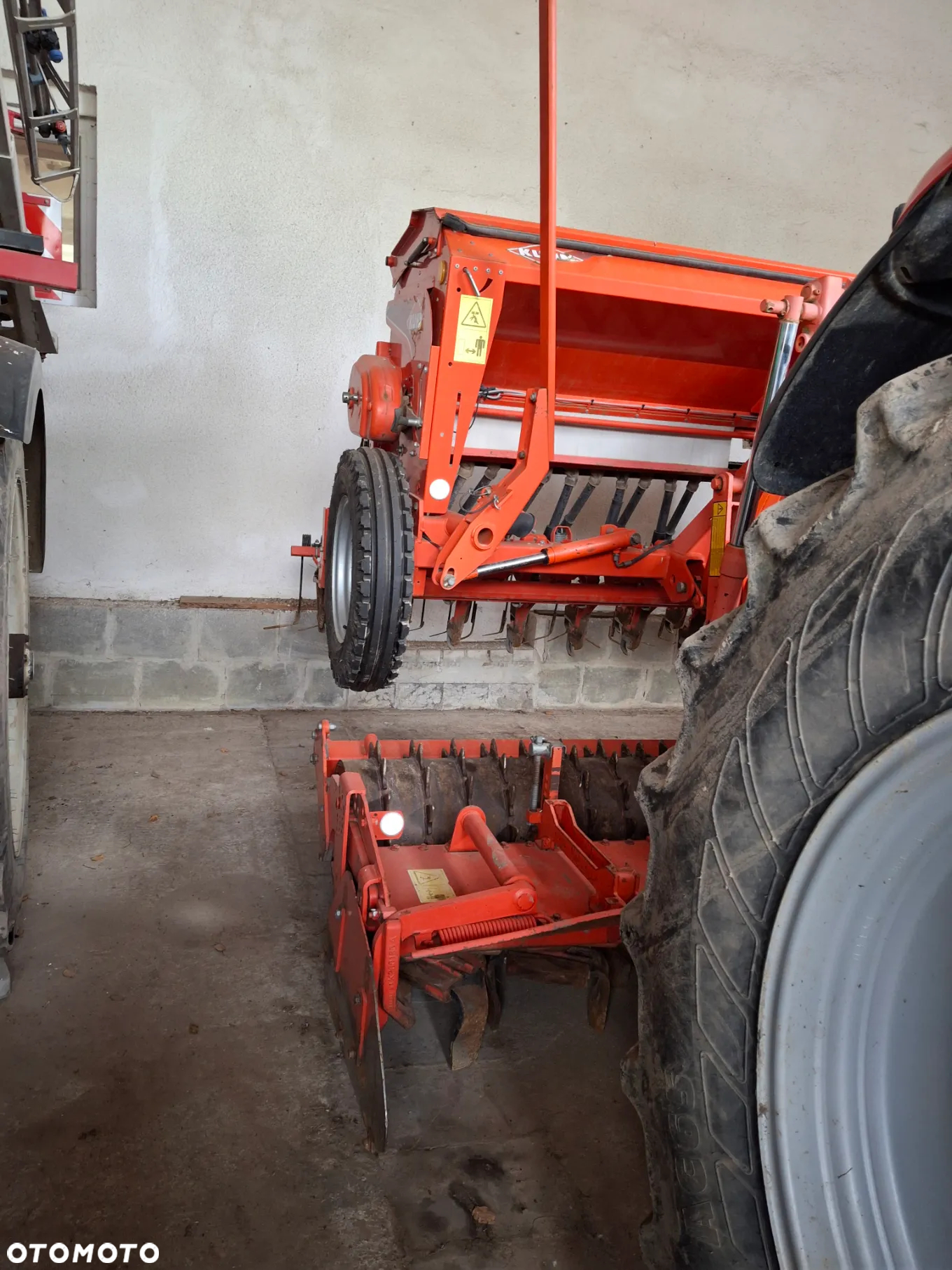 Kuhn HR303 +Premia 300 - 3