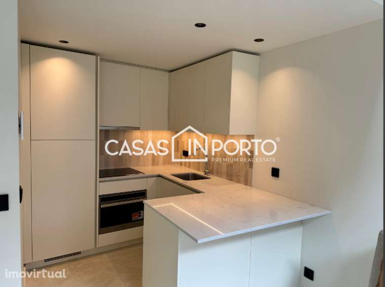 Excelente Moradia T0+1 Duplex ao Campo 24 de Agosto - Grande imagem: 3/10