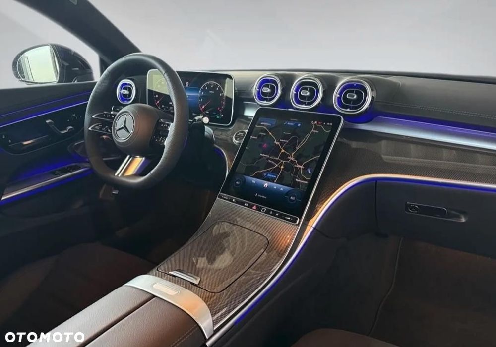 Mercedes-Benz CLE - 7