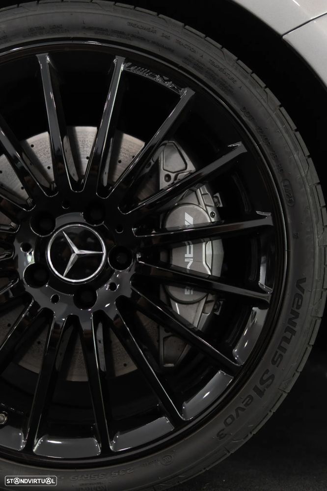 Mercedes-Benz A 45 AMG 4Matic Speedshift 7G-DCT - 18