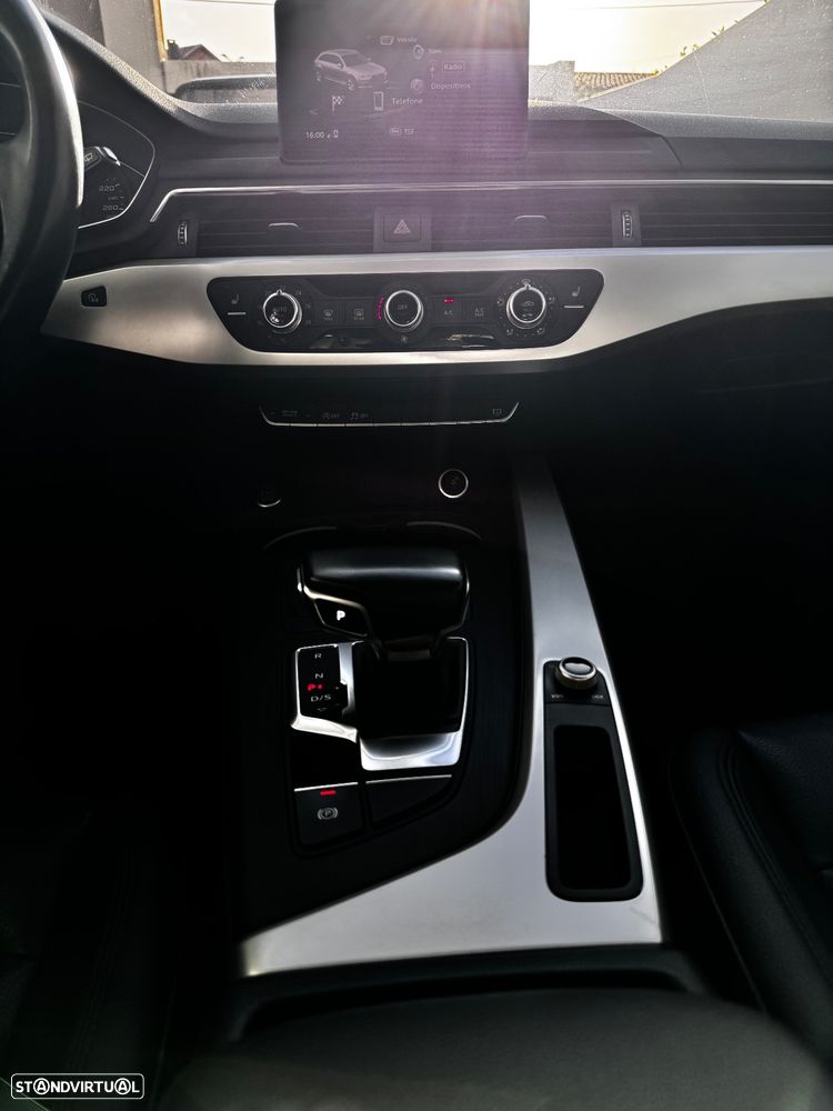 Audi A4 Avant 2.0 TDI Advance S tronic - 13