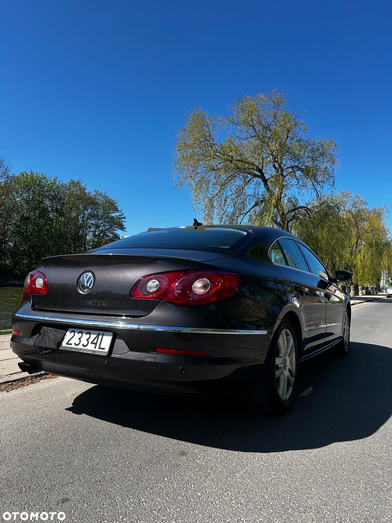 Volkswagen Passat 2.0 TDI Comfortline - 6