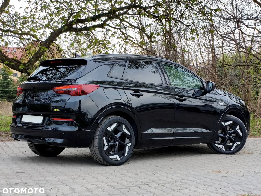 Opel Grandland Plug-in-Hybrid4 1.6 DI Automatik GS Line - 32