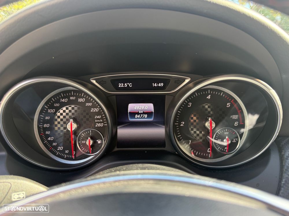 Mercedes-Benz A 180 d AMG Line - 12