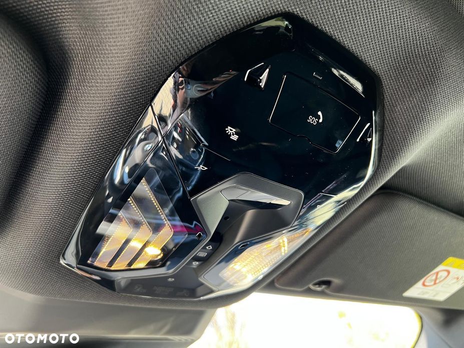 BMW Seria 7 740d xDrive mHEV sport - 18