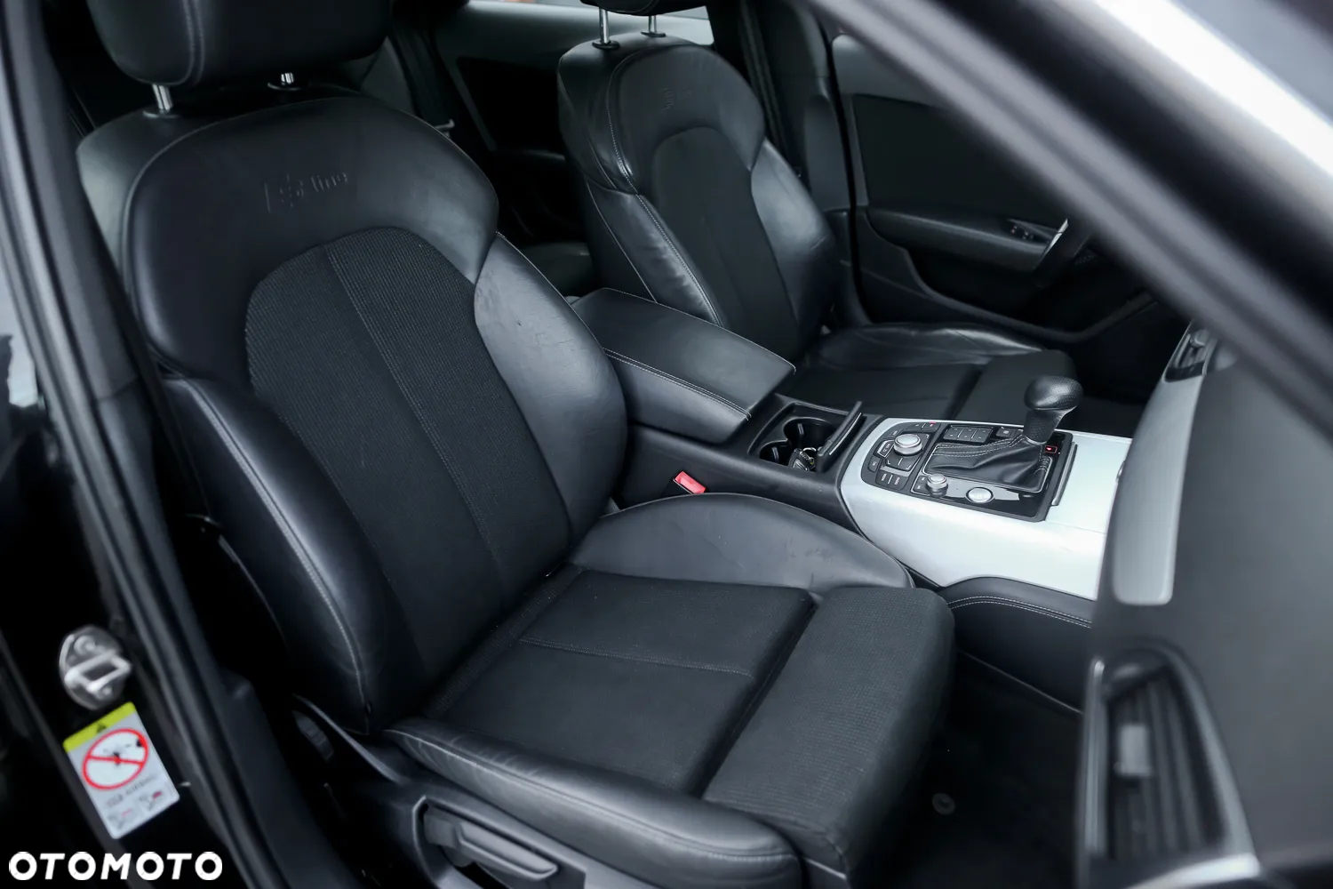 Audi A6 Avant 2.0 TDI Ultra DPF S tronic - 25