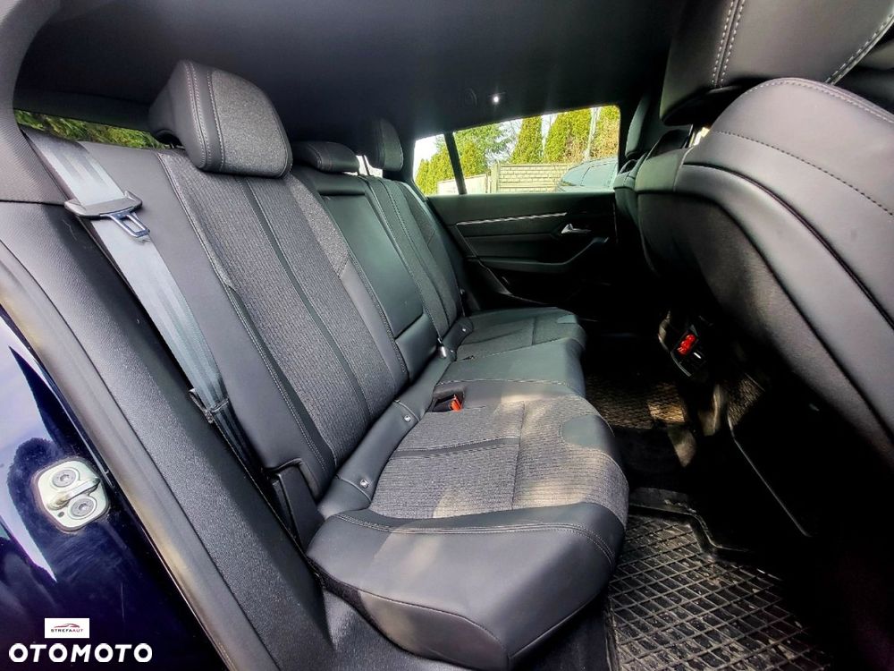 Peugeot 508 - 8