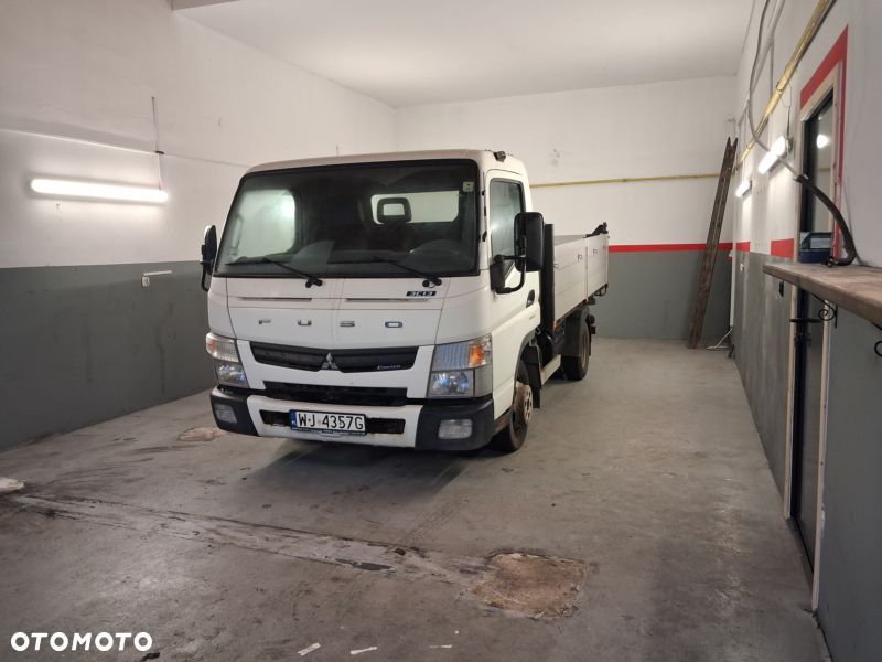 Mitsubishi Canter - 15