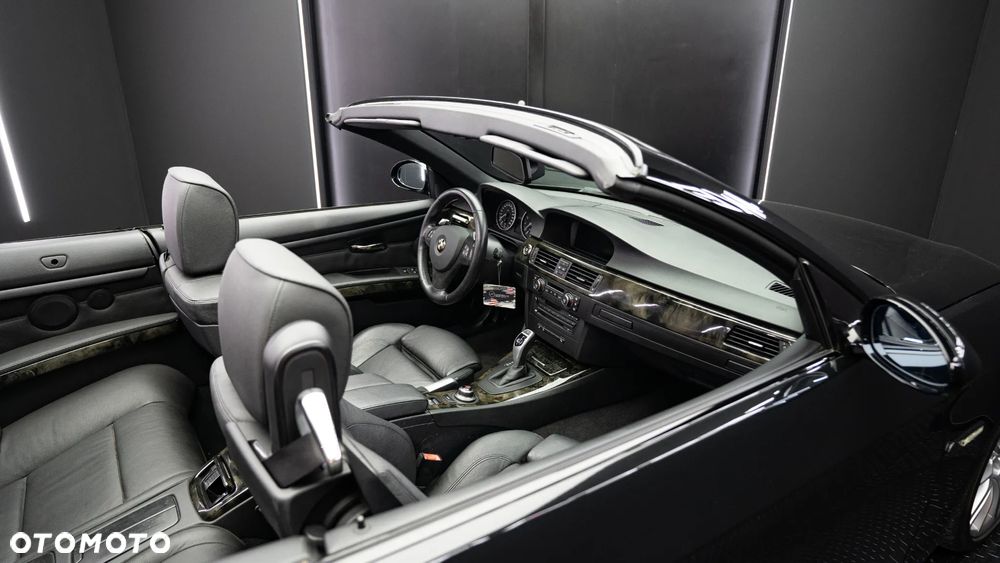 BMW Seria 3 335i Coupe M Sport Edition - 35