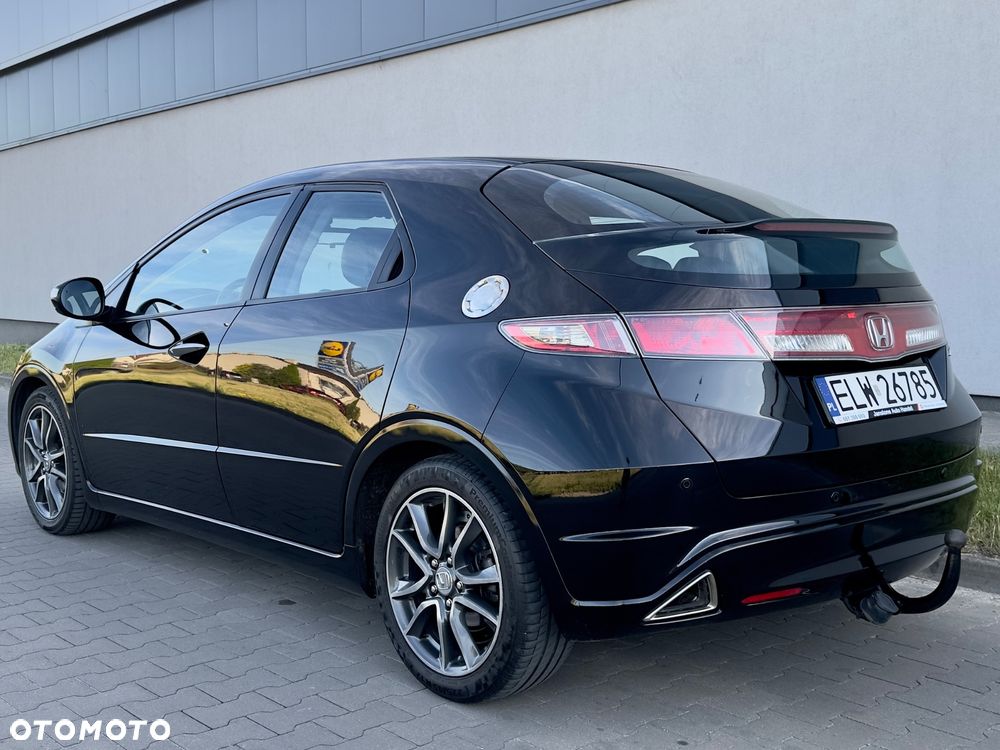 Honda Civic 1.8i-VTEC Sport - 3
