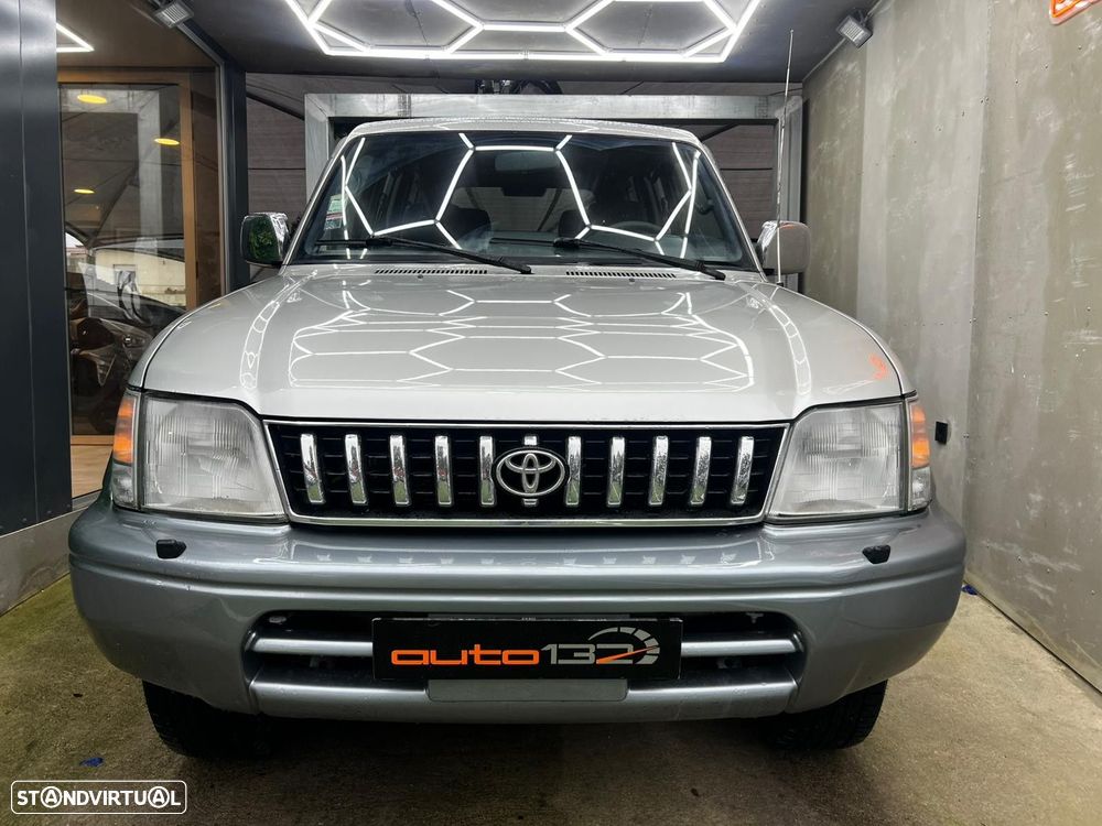 Toyota Land Cruiser 3.0 TD Pack 2 - 44