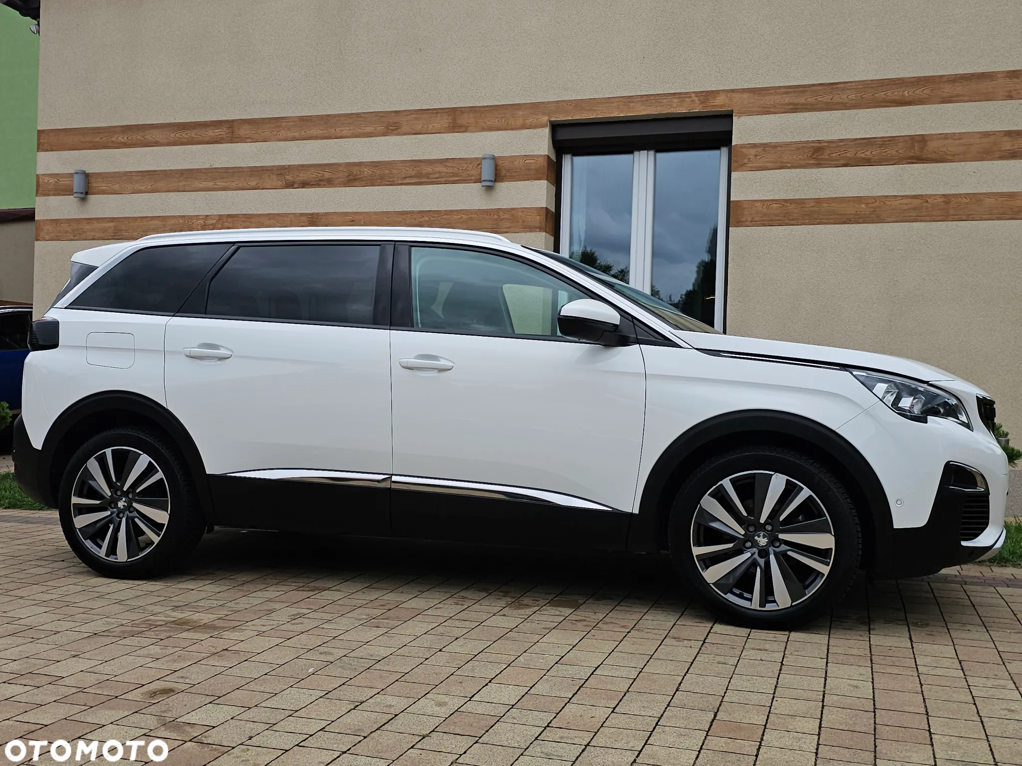 Peugeot 5008 BlueHDI 130 Allure Business-Paket - 3