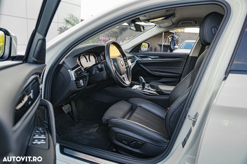 BMW Seria 5 520d Aut. Sport Line - 12