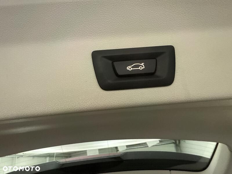 BMW X3 xDrive20i GPF - 24