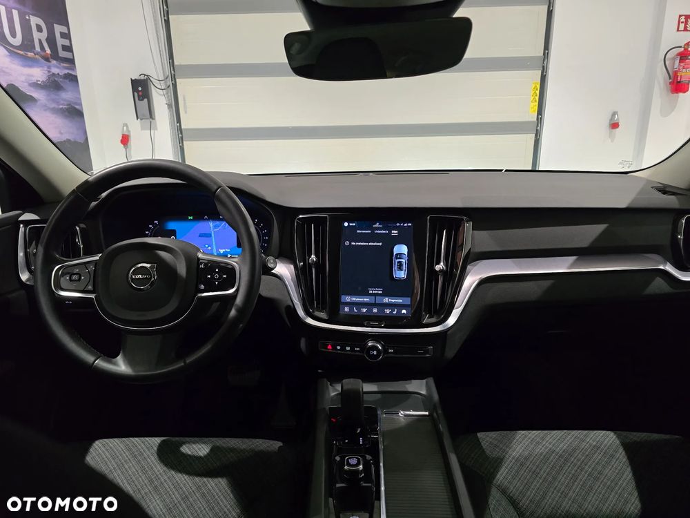 Volvo V60 2023 photo 4