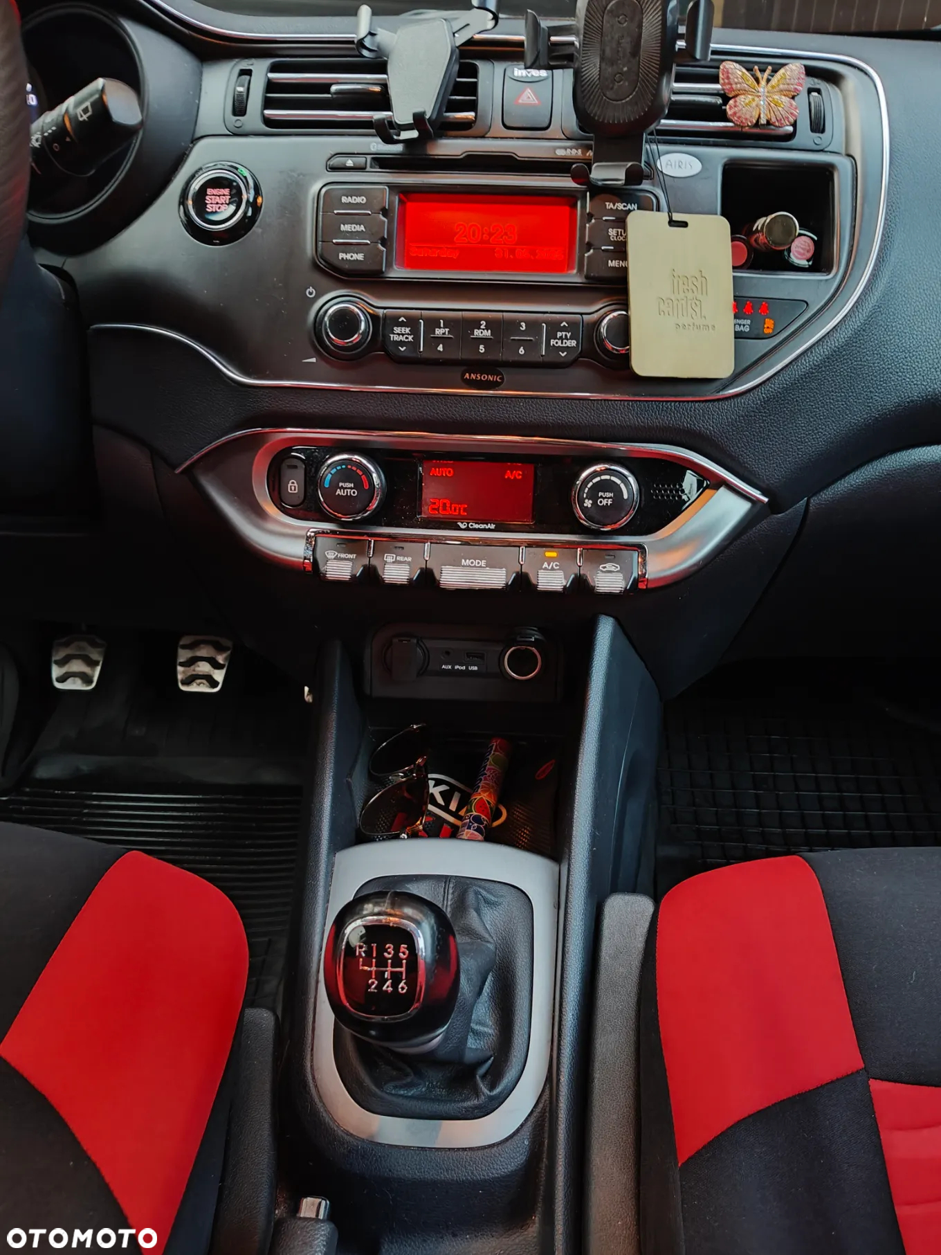 Kia Rio 1.4 crdi M - 13