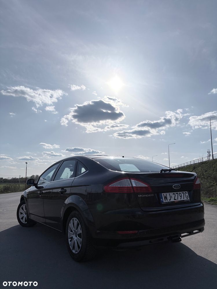 Ford Mondeo 2.0 Titanium - 10
