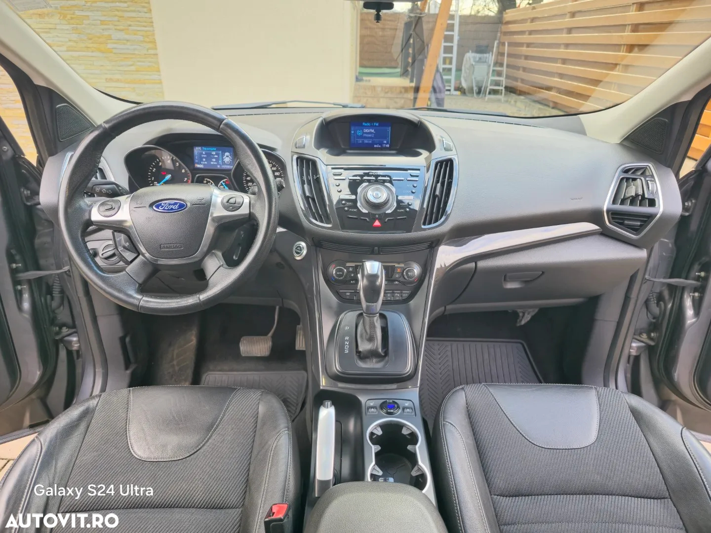 Ford Kuga 1.6 EcoBoost Aut. 4WD Titanium - 23