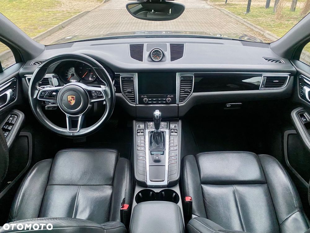 Porsche Macan Standard - 9