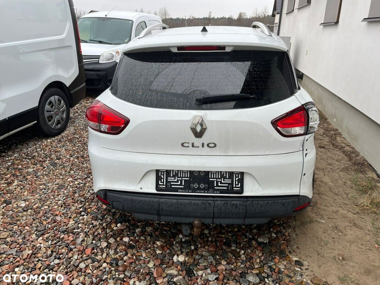 Renault Clio - 16