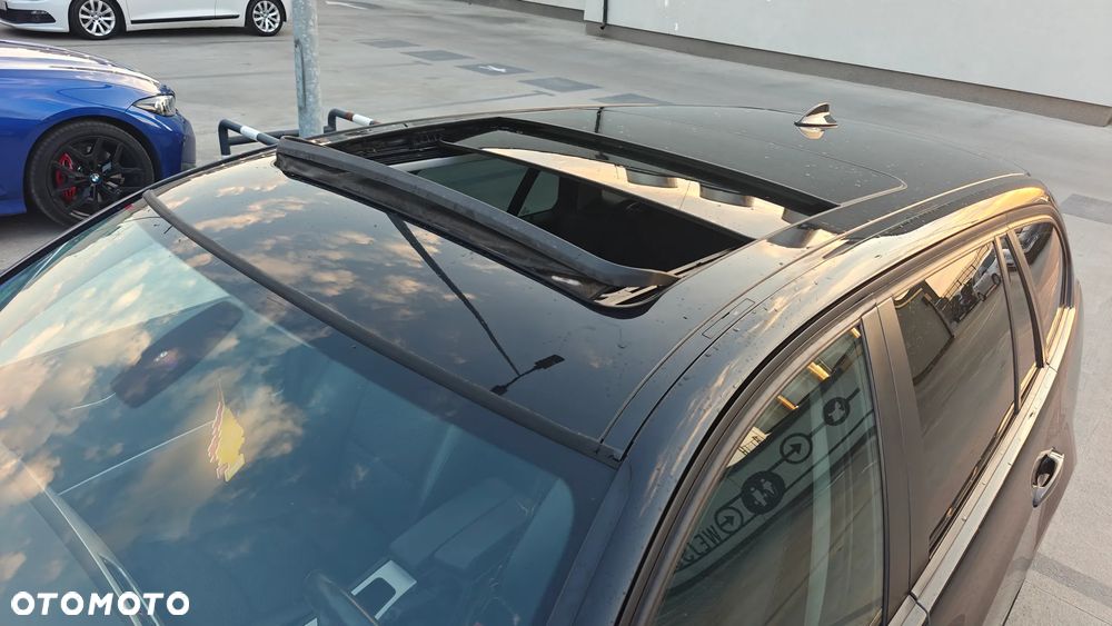 BMW Seria 3 318i Edition Sport - 28