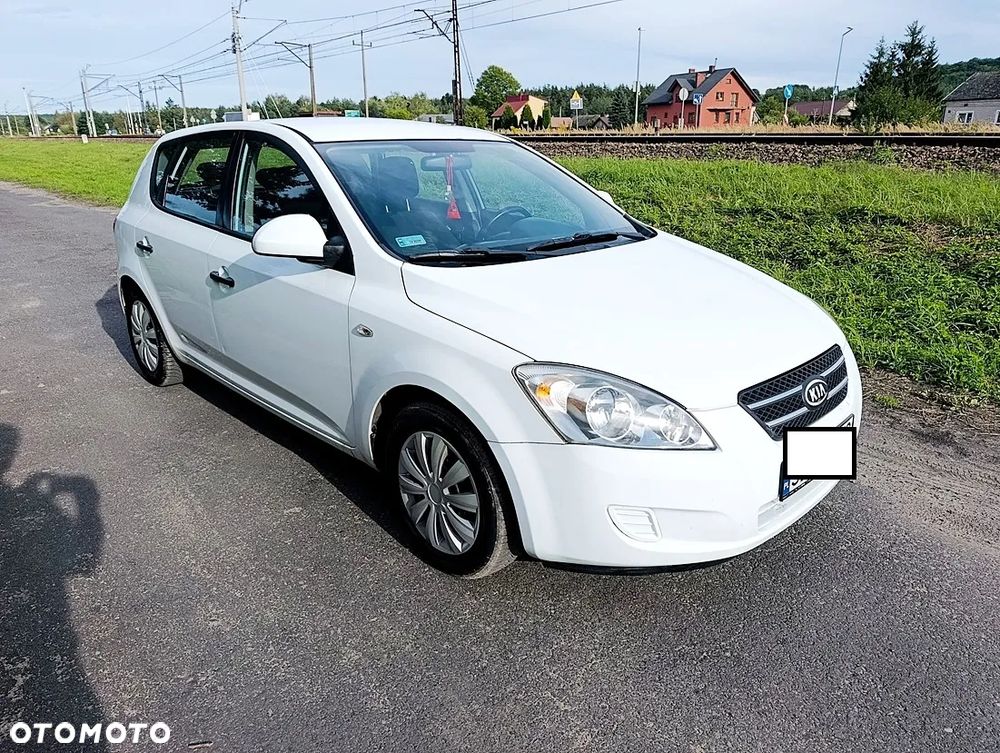 Kia Ceed 1.4 CVVT LX - 8