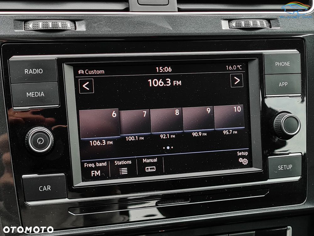 Volkswagen Golf - 35