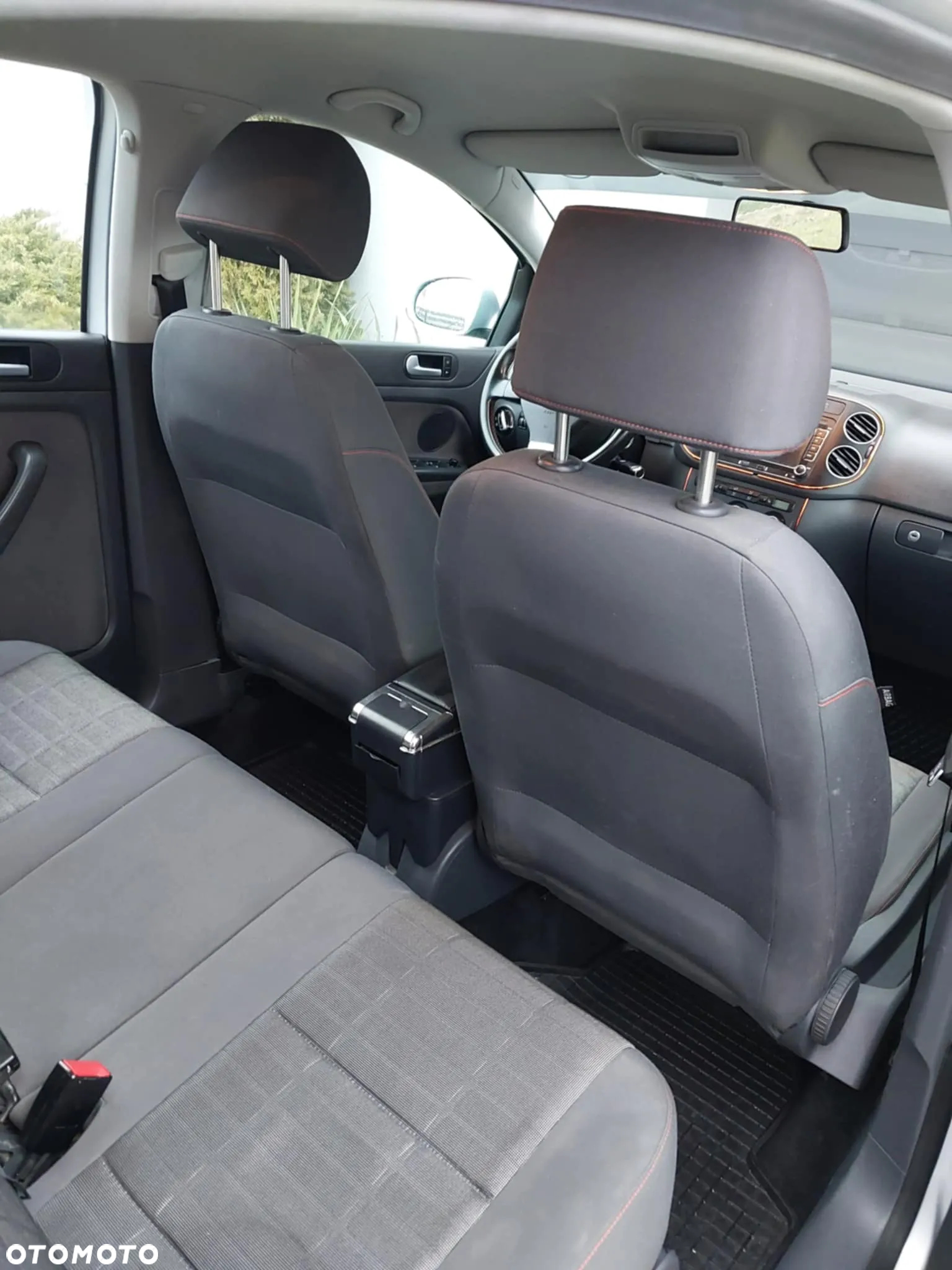 Volkswagen Golf Plus - 9