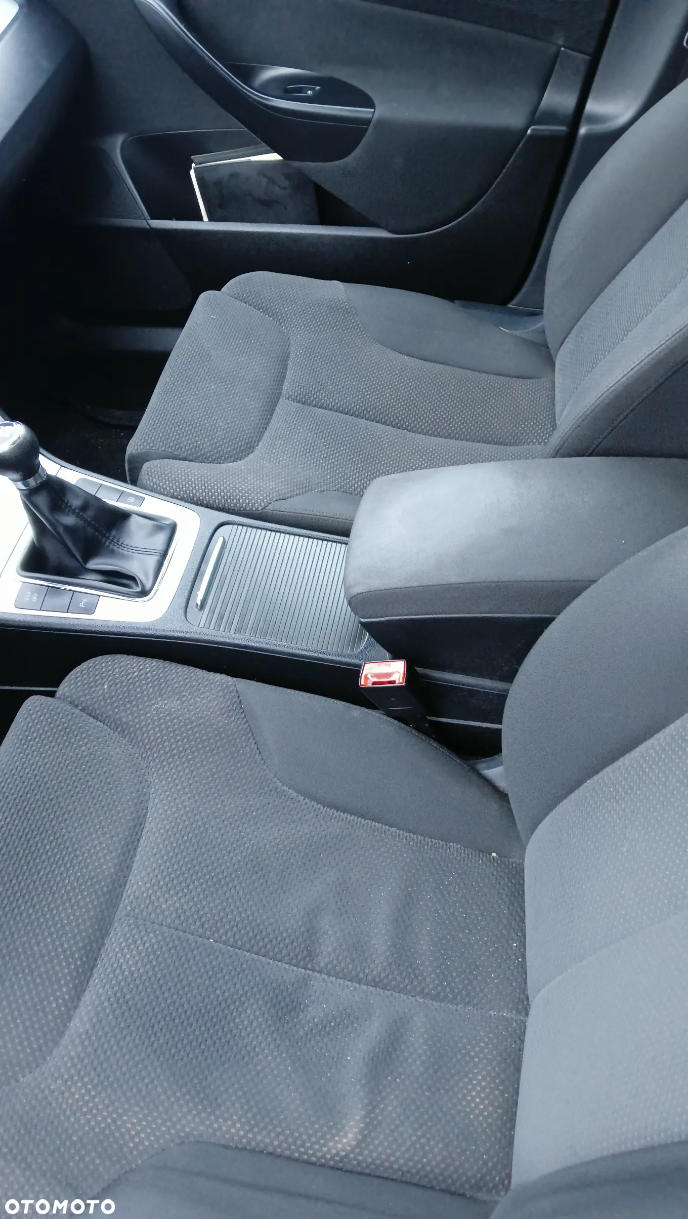 Volkswagen Passat 2.0 TDI Comfortline - 10