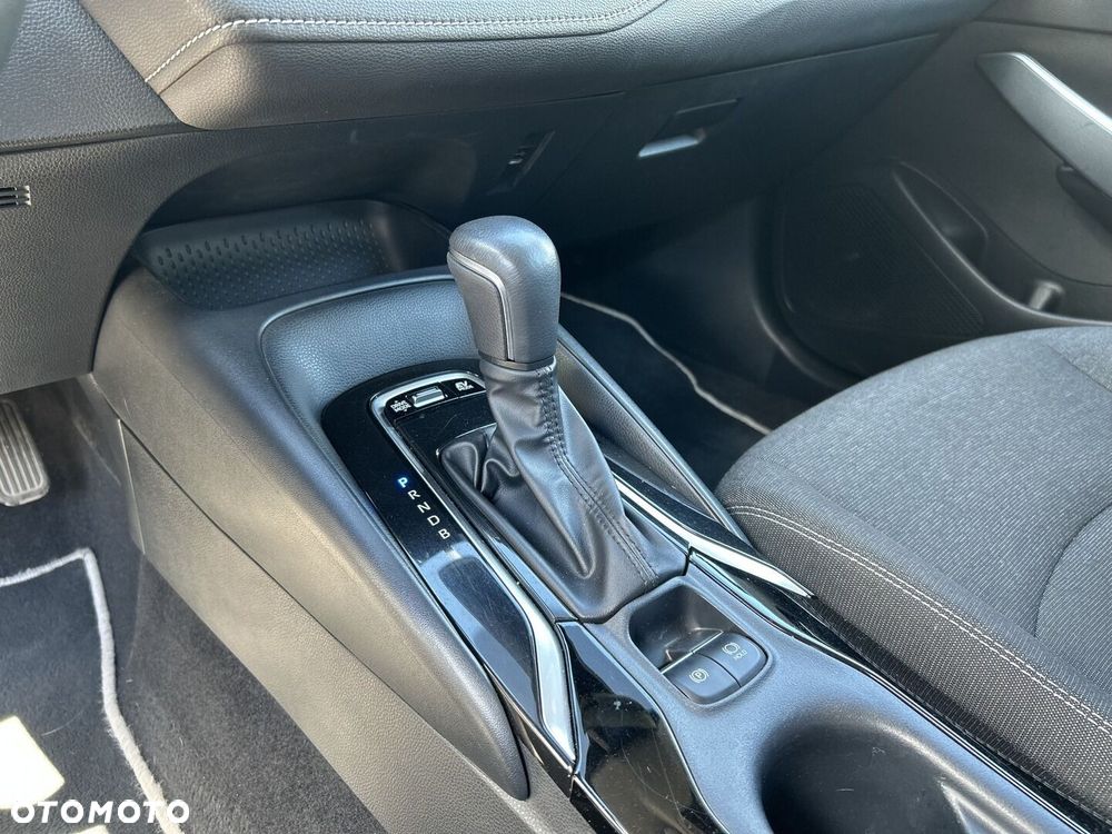 Toyota Corolla 1.8 Hybrid Comfort - 20