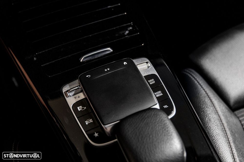 Mercedes-Benz A 180 Limousine d Progressive Aut. - 22