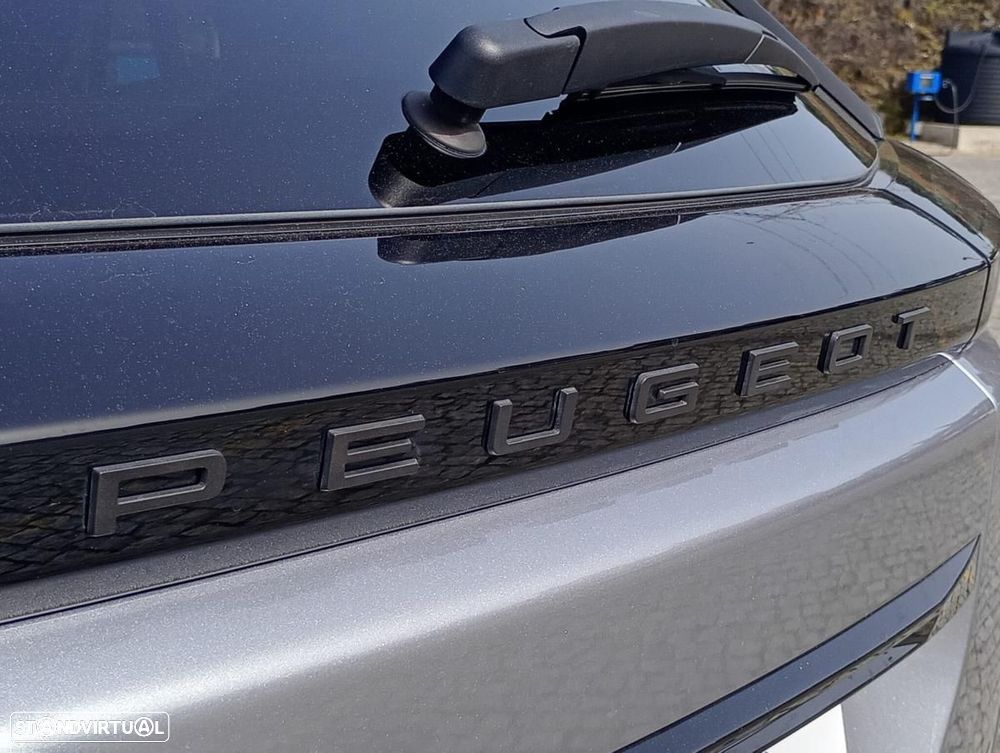 Peugeot 2008 1.2 PureTech Allure - 10