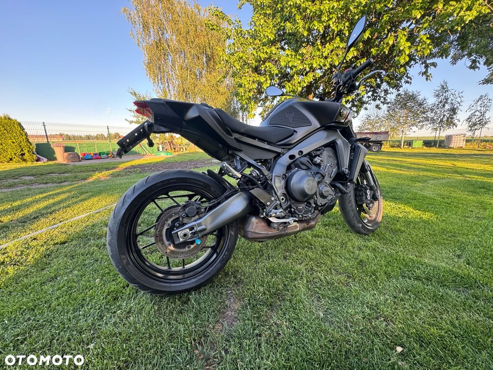 Yamaha MT - 17