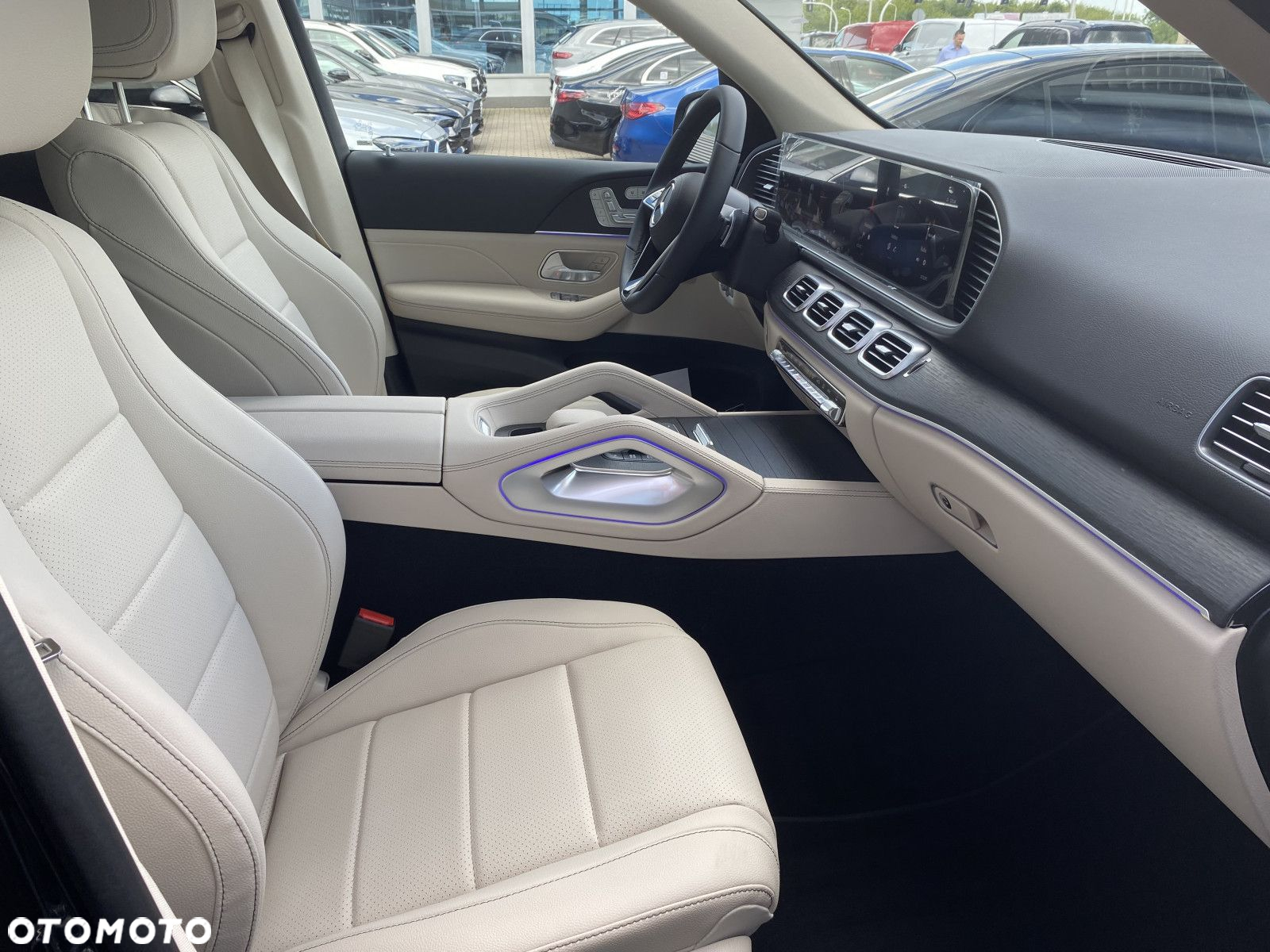 Mercedes-Benz GLE - 25