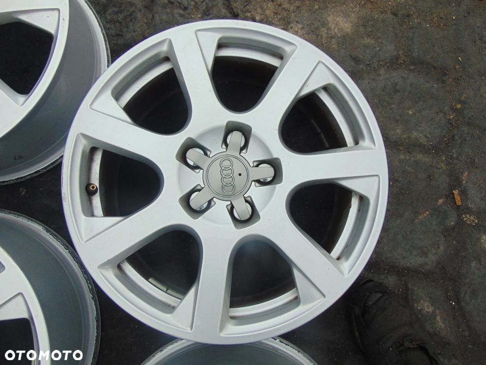 Felgi Aluminiowe Audi R17 - 8