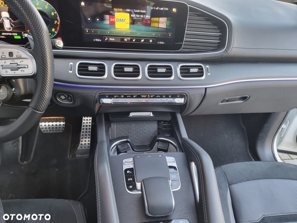 Mercedes-Benz GLE - 14