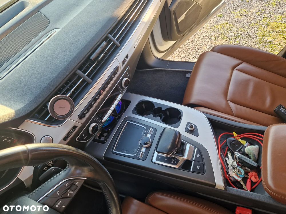 Audi Q7 - 20