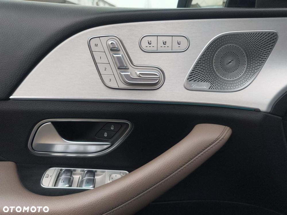 Mercedes-Benz GLE - 11