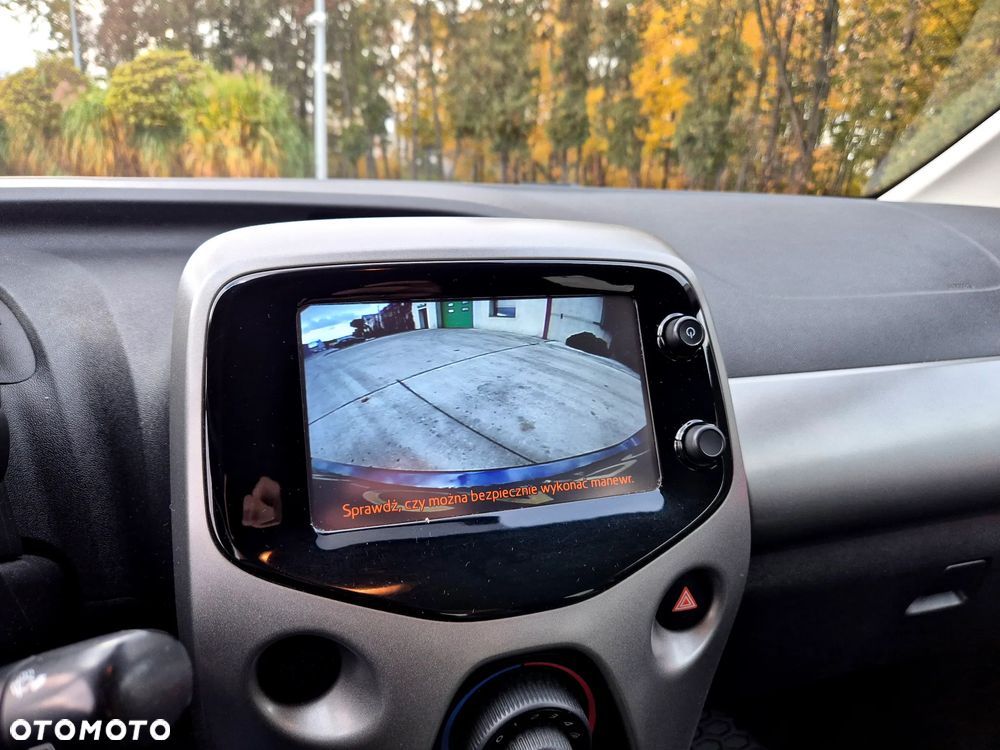 Toyota Aygo 1.0 VVT-i Sprint EU6 - 17