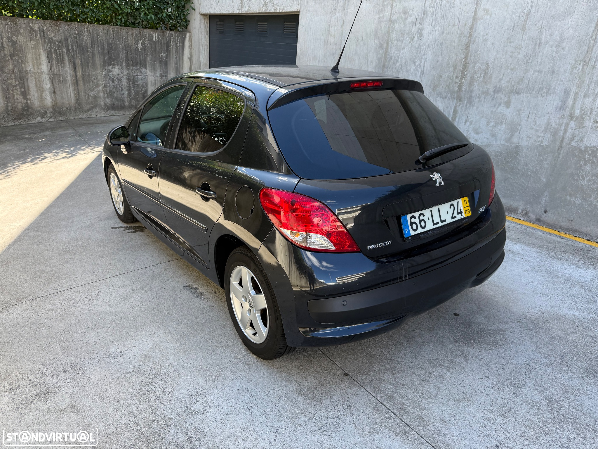 Peugeot 207 1.4 HDi Premium - 7