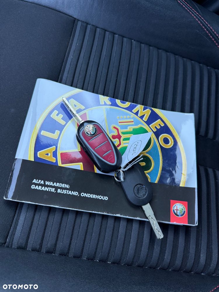 Alfa Romeo Giulietta 2.0 JTDM 16V - 10