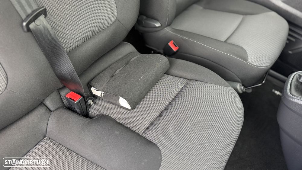 Renault Trafic 2.0 dCi L1 H2 Fase III - 18