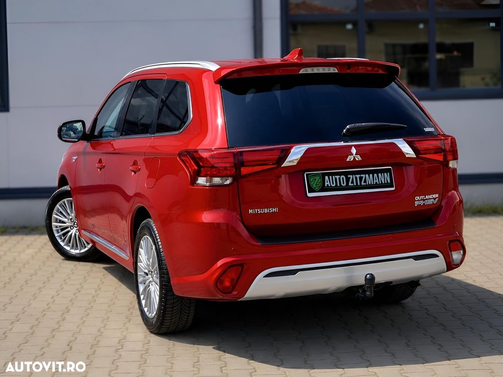 Mitsubishi Outlander 2.4 4WD Diamant+ - 10