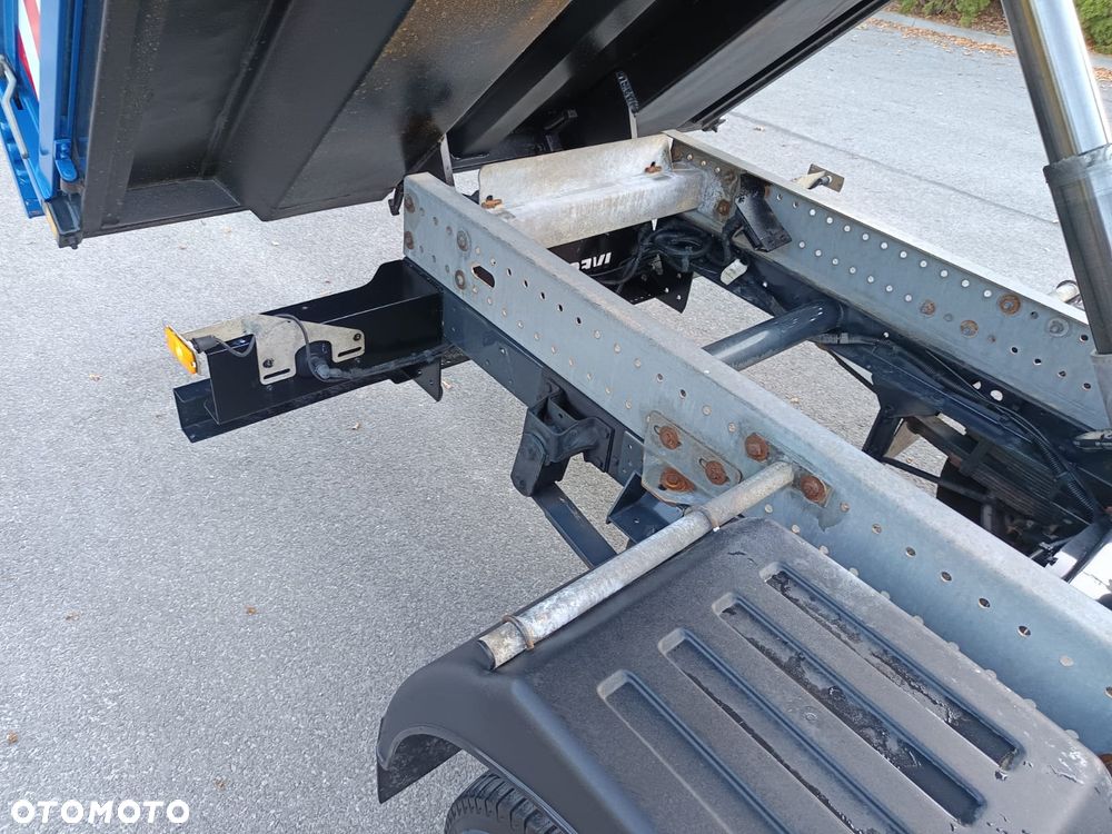 Iveco Daily 35C14 2300cm3 wywrotka kiper dubel doka - 35