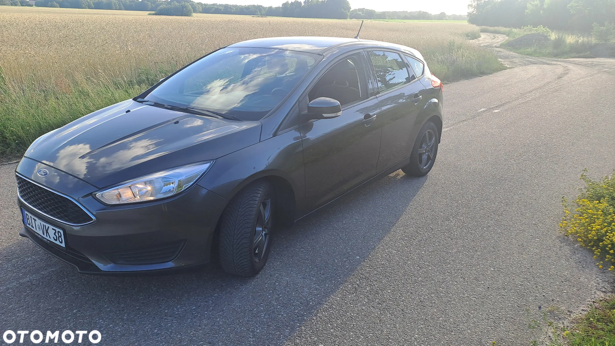 Ford Focus 1.6 Trend - 19