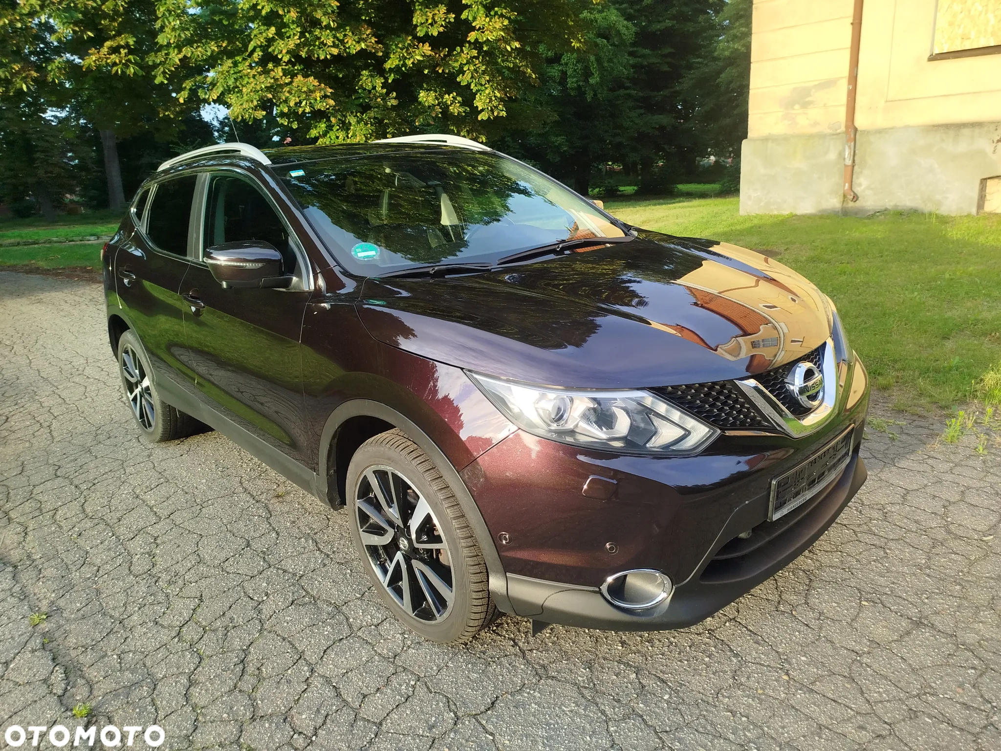 Nissan Qashqai 1.6 dCi Xtronic TEKNA - 3